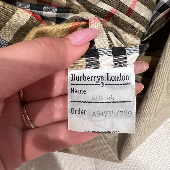 Burberry Trench Coat - Picture 7 of 11
